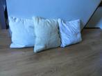 3 Bankkussens 45 x 45. en 43 x 43, en 57 X 47cm. Samen 4,00, Ophalen, Zo goed als nieuw, Overige kleuren, Overige vormen