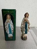Nieuw Mariabeeldje in originele verpakking, Ophalen of Verzenden, Nieuw, Beeld(je), Christendom | Katholiek