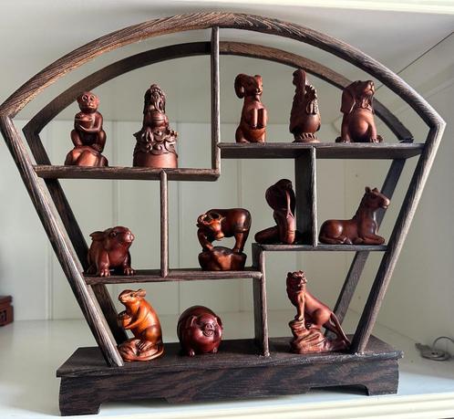 AANBIEDING 12 houten Netsukes van de Chinese dierenriem, Antiek en Kunst, Kunst | Niet-Westerse kunst, Ophalen of Verzenden