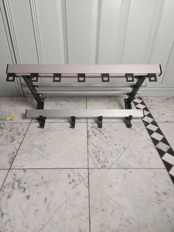 Vintage wandkapstok garderobe aluminium beschikbaar voor biedingen