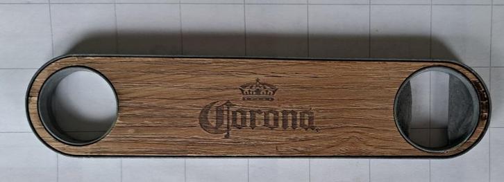 Corona Flesopener metaal/hout, Verzamelen, Biermerken, Gebruikt, Flesopener, Overige merken, Ophalen of Verzenden