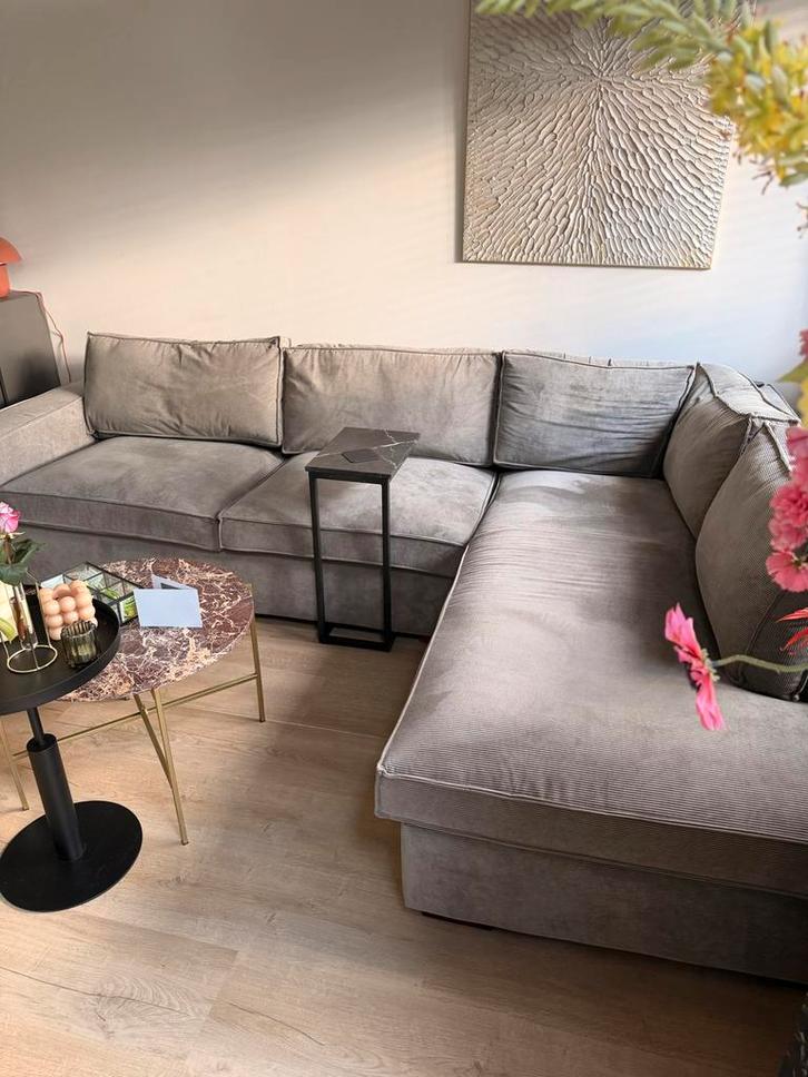 WOOOD Thomas Hoekbank - Vergrijsd Groen Ribstof, Huis en Inrichting, Banken | Bankstellen, Zo goed als nieuw, Hoekbank, Vierpersoons of meer