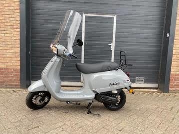 schitterende btc riva nado grey euro 5 bjr 2024  nu 1199 eur beschikbaar voor biedingen