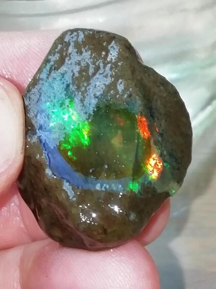 Water opaal, Verzamelen, Mineralen en Fossielen, Ophalen of Verzenden