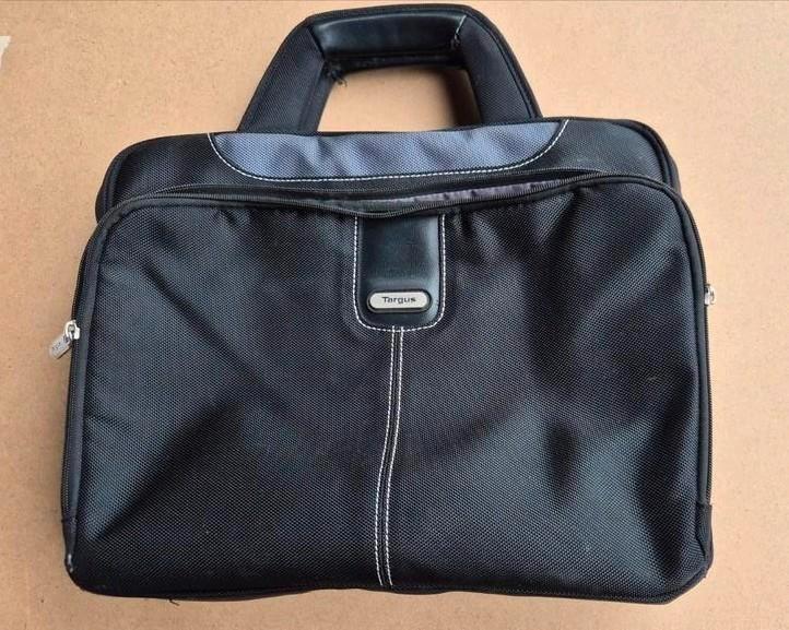 Targus Laptoptas 15 inch, Computers en Software, Laptoptassen, Gebruikt, Aktetas, 15 inch, Ophalen of Verzenden