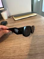 Prada sunglasses spr17ws, Sieraden, Tassen en Uiterlijk, Ophalen, Zo goed als nieuw