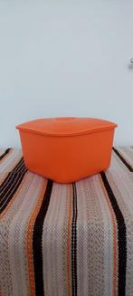 Vintage tupperware oranje 70s driehoek bak doos box 28 x 20, Ophalen of Verzenden, Zo goed als nieuw, Oranje, Schaal
