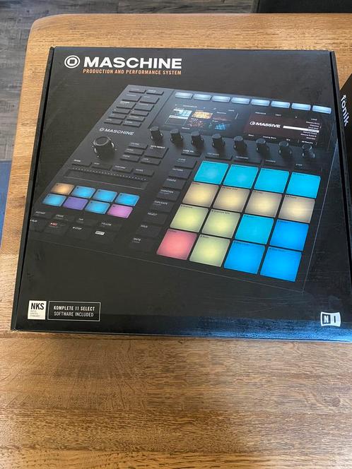 Native Instruments Maschine MK3 zo goed als nieuw, Muziek en Instrumenten, Midi-apparatuur, Zo goed als nieuw, Ophalen