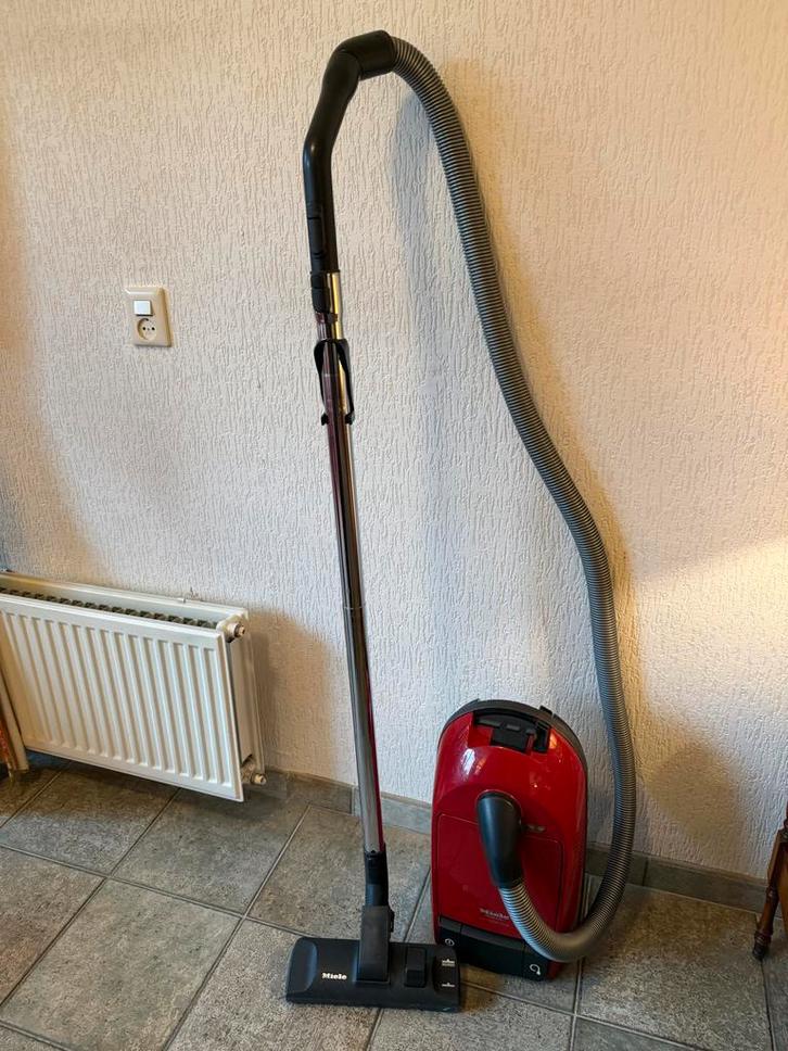 Miele De Luxe S 247i Stofzuiger, Witgoed en Apparatuur, Stofzuigers, Gebruikt, Stofzuiger, 1200 tot 1600 watt, Stofzak, Ophalen