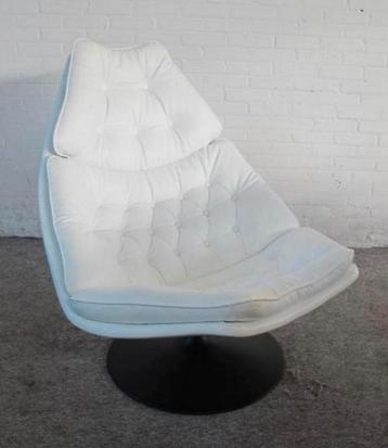 Fauteuil Artifort wit leer model F588 van Geoffrey Harcourt. beschikbaar voor biedingen