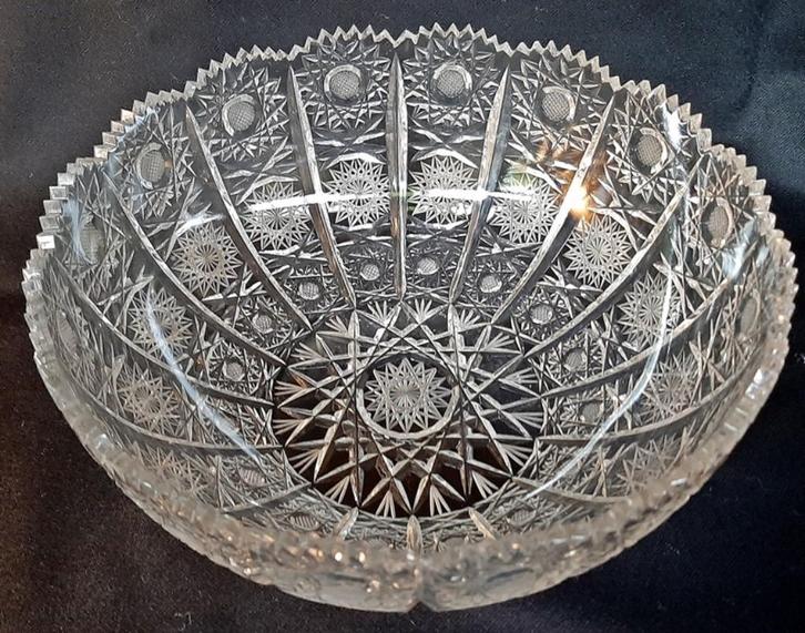 Kristallen schaal, Antiek en Kunst, Antiek | Glas en Kristal, Ophalen of Verzenden