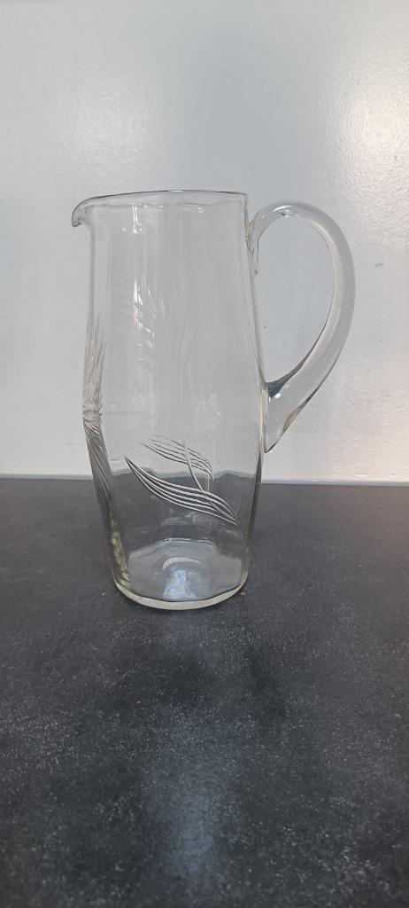 antieke gegraveerde waterkan, Antiek en Kunst, Curiosa en Brocante, Ophalen of Verzenden