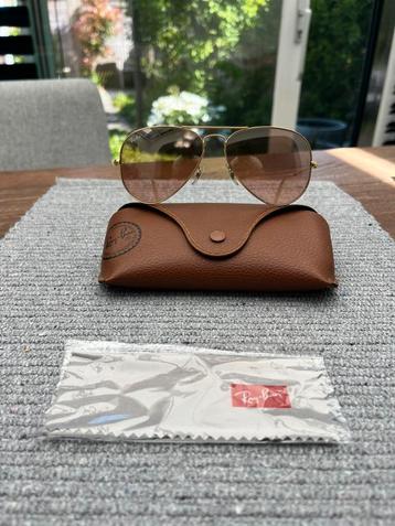 Prachtige Limited Edition Rayban, nieuw beschikbaar voor biedingen