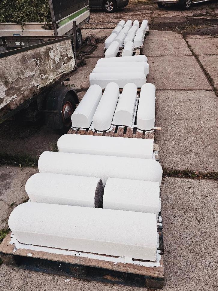 parkeerstootbanden, varkensruggen, biggenruggen, Tuin en Terras, Bielzen en Borders, Zo goed als nieuw, Overige typen, Beton, Minder dan 25 cm