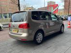 Volkswagen TOURAN 1.4 TSI Highline Aut Clima Stoelverwarming, Auto's, Euro 5, Gebruikt, 1436 kg, Bedrijf