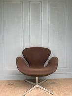 Fritz Hansen Swan Chairs door Arne Jacobsen, Minder dan 75 cm, Stof, Ophalen of Verzenden, Zo goed als nieuw
