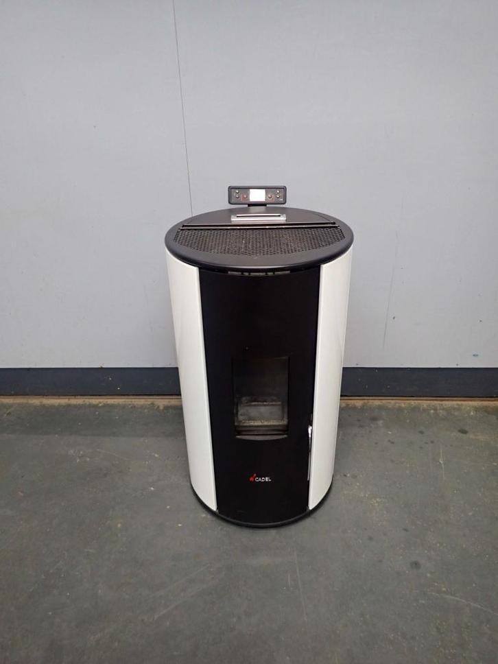 Cadel Rondo palletkachel 5.5kw  (Made in Italy) Peletkachel, Huis en Inrichting, Kachels, Zo goed als nieuw, Vrijstaand, Pelletkachel
