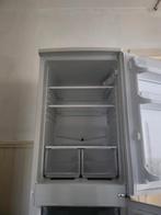 Ruime Indesit koelkast 172x54x52 HBD, Witgoed en Apparatuur, Koelkasten en IJskasten, Met aparte vriezer, 200 liter of meer, Gebruikt