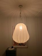 Bolia balloon hanglamp groot ivoor kleur, Huis en Inrichting, Ophalen, Zo goed als nieuw, Stof, Minder dan 50 cm