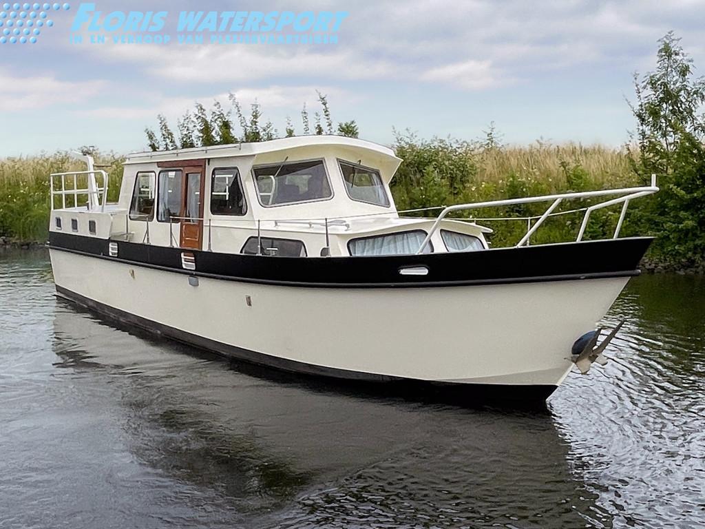 Cupido De Luxe 1100 (bj 1980), Watersport en Boten, Motorboten en Motorjachten, Gebruikt, Overige brandstoffen, 9 tot 12 meter