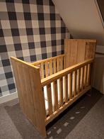 Nette babykamer / ledikant / commode van steigerhout, Ophalen, Zo goed als nieuw, Ledikant
