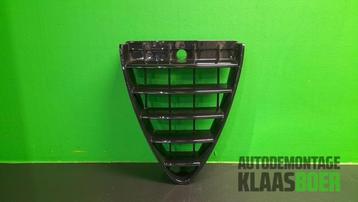 Grille van een Alfa Romeo 147 beschikbaar voor biedingen