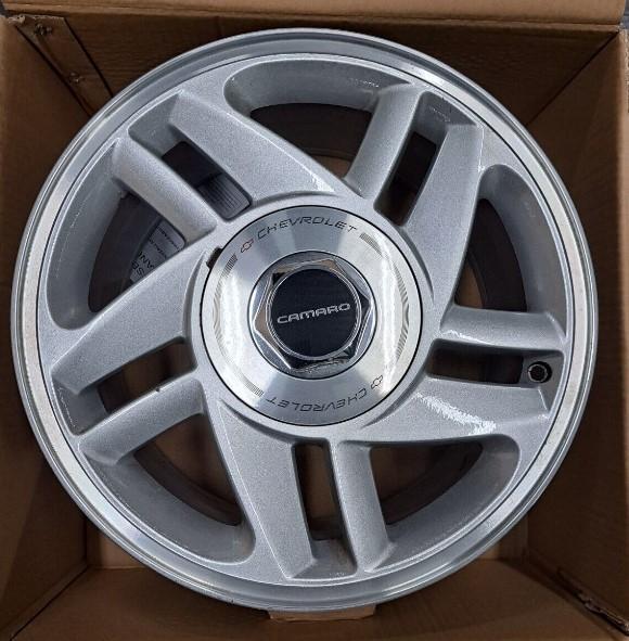 Chevrolet Camaro center cap 1991-1994, Auto-onderdelen, Ophanging en Onderstel, Amerikaanse onderdelen, Chevrolet, Nieuw, Ophalen of Verzenden