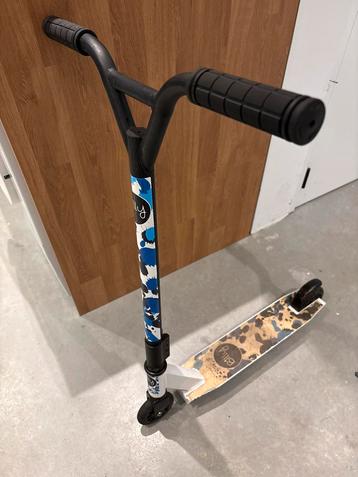 Blauw/Zwarte Step - Goede Staat! beschikbaar voor biedingen