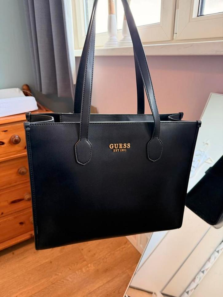 GUESS tas “Guess Silvana VB866524” totebag, Sieraden, Tassen en Uiterlijk, Tassen | Damestassen, Zo goed als nieuw, Shopper, Zwart
