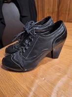 Dames schoen Hot item maat 36 zwart, Kleding | Dames, Schoenen, Ophalen of Verzenden, Zo goed als nieuw, Zwart, Sneakers of Gympen