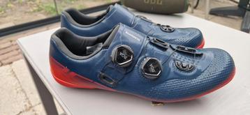 Shimano rc702 maat 44, alleen op de tacx gebruikt  beschikbaar voor biedingen