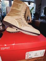 Esprit Lage Laarzen Maat 36 - Nieuw, Hoge laarzen, Beige, Nieuw, Ophalen of Verzenden