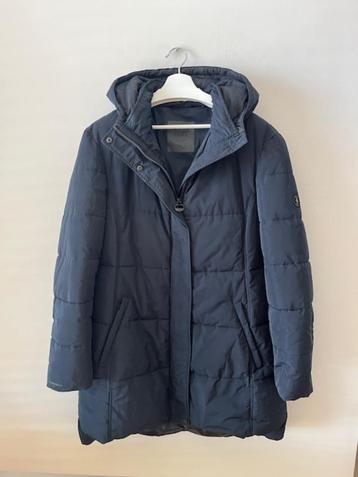 Mooie donkerblauwe winterjas van SilverCreek, maat 42-44. beschikbaar voor biedingen