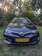 Toyota Auris 1.8 Hybrid Touring Sports -Trekhaak, 65 €/maand, 28 km/l, Zwart, Blauw