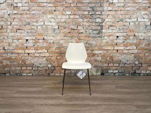 Kartell Maui bij TheReSales, Huis en Inrichting, Stoelen, Zo goed als nieuw, Vijf, Zes of meer stoelen, Kunststof, Metaal, Wit