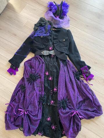 Prachtige jurk met spinnen Halloween beschikbaar voor biedingen