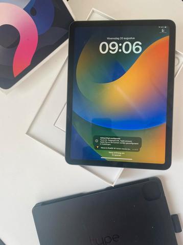 Ipad Air 4th generatie 64gb Met toetsenbord beschikbaar voor biedingen