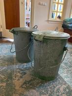 Zinken vuilnisbakken 2 stuks, gemeente Rheden, Huis en Inrichting, Ophalen, Gebruikt, Metaal, Minder dan 50 cm
