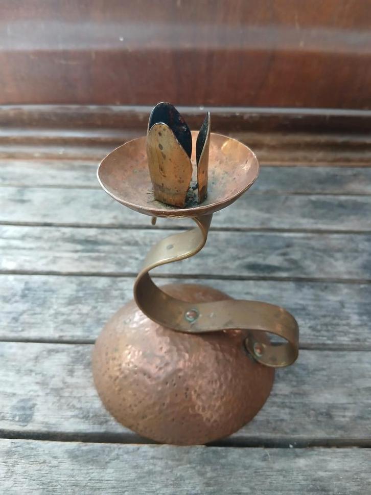 Vintage Koperen Kandelaar - Spiraal Design, Antiek en Kunst, Antiek | Kandelaars, Koper of Brons, Ophalen of Verzenden