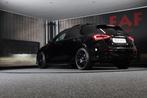 Mercedes-Benz A-klasse 250 e AMG 45 Look / 360 Camera / Acc, Auto's, Mercedes-Benz, Gebruikt, Euro 6, 4 cilinders, Zwart