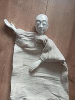 Monnik van Porselein en linnen - Art Cloth Harold Kreutzberg, Antiek en Kunst, Kunst | Beelden en Houtsnijwerken, Ophalen of Verzenden