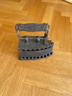 Antiek brocante kolen strijkijzer gietijzer, Ophalen of Verzenden