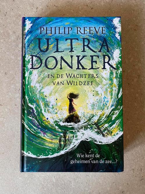 Philip Reeve - Ultra Donker, Boeken, Kinderboeken | Jeugd | 10 tot 12 jaar, Zo goed als nieuw, Fictie, Ophalen of Verzenden