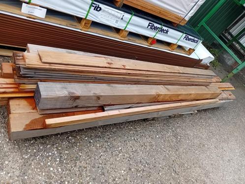 Div. verkleurde  planken en deur, Tuin en Terras, Palen, Balken en Planken, Nieuw, Overige typen, 250 cm of meer, Hardhout, Ophalen