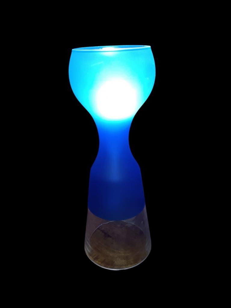 Ikea B0402 Schlager Blauw Tafellamp - Goede Staat, Huis en Inrichting, Lampen | Vloerlampen, Ophalen of Verzenden, Zo goed als nieuw
