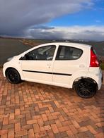 Peugeot 107 bj 2011, Auto's, Peugeot, Wit, Handgeschakeld, Particulier, Te koop