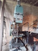 Kolomboormachine tandwiel, Ophalen