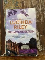 De Lavendeltuin - Lucinda Riley, Ophalen of Verzenden, Gelezen