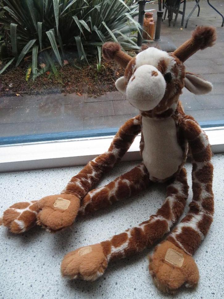 Giraffe merk Ravensden meet ca 58 cm totaal dierentuin, Kinderen en Baby's, Speelgoed | Knuffels en Pluche, Zo goed als nieuw