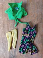 Vintage Barbie kleding  / kleertjes, Ophalen of Verzenden, Zo goed als nieuw, Kleertjes